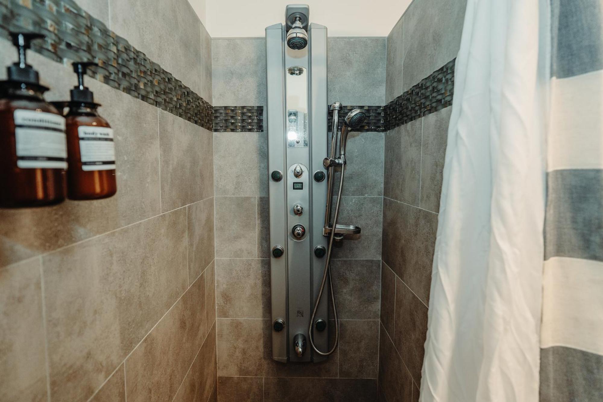Swank Boutique Suites Άσλαντ Εξωτερικό φωτογραφία